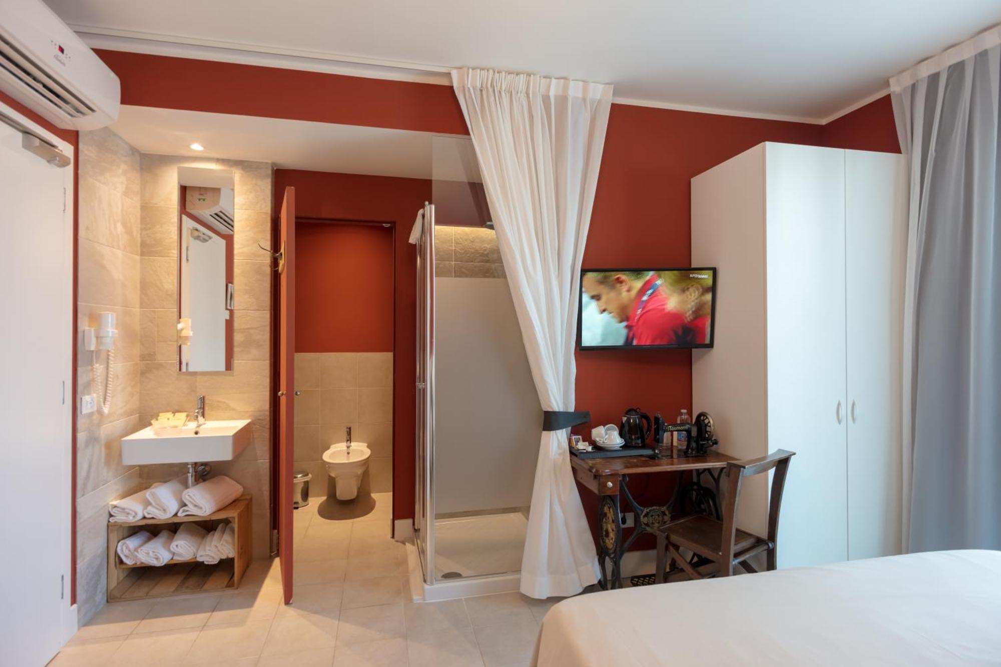 Hotel Maximilian Bardolino Ruang foto