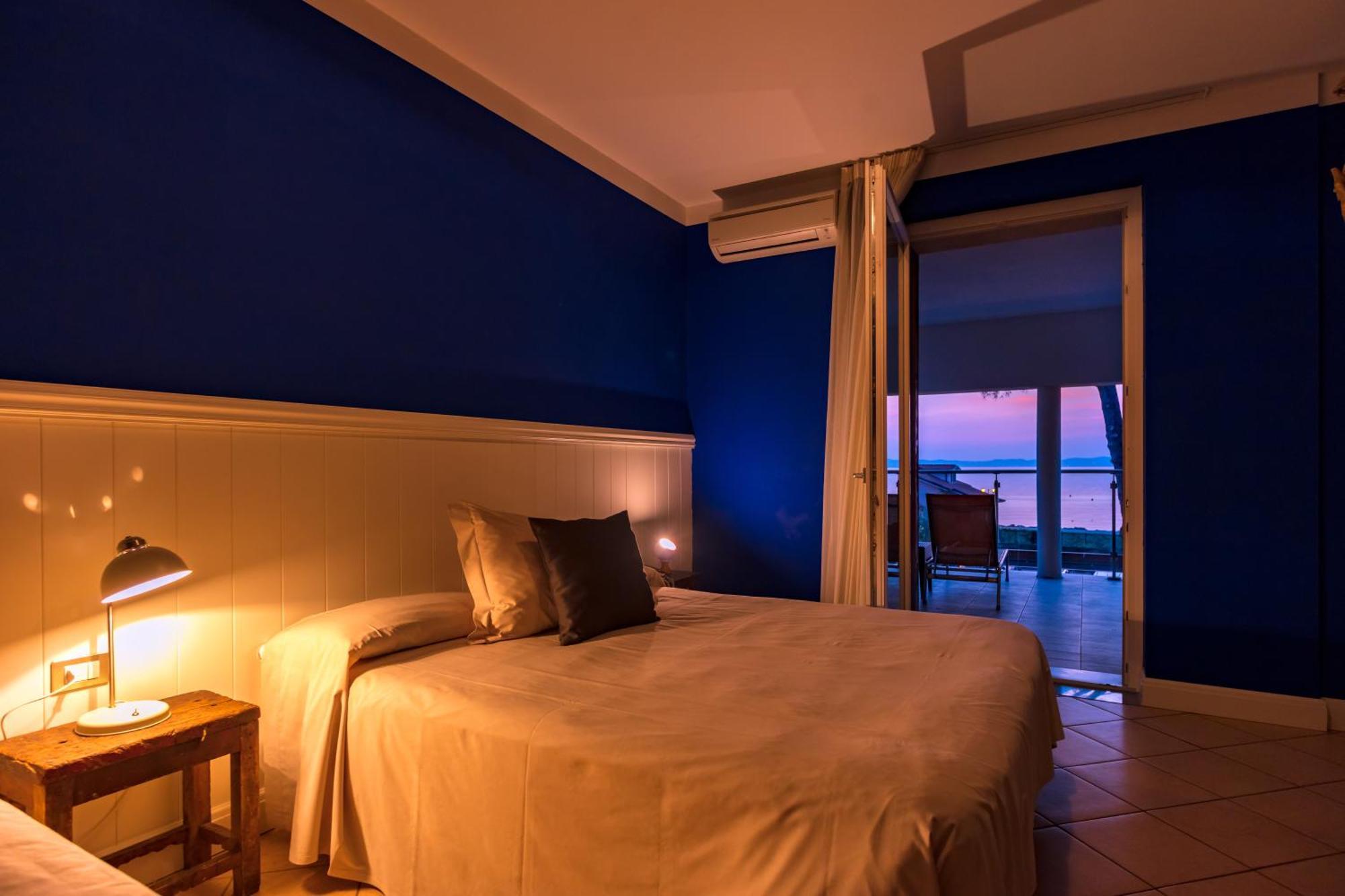 Hotel Maximilian Bardolino Ruang foto
