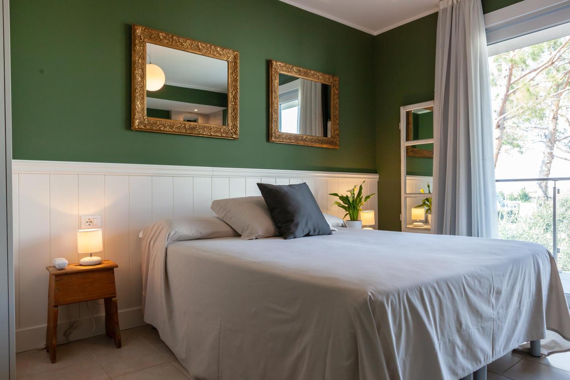 Hotel Maximilian Bardolino Ruang foto