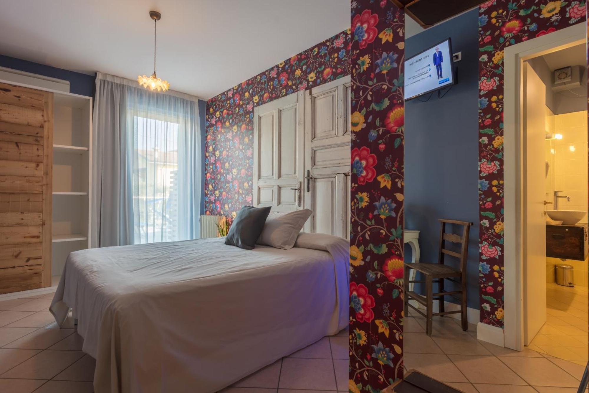 Hotel Maximilian Bardolino Ruang foto